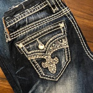 Rock Revival jeans size 26! Really cute bling!